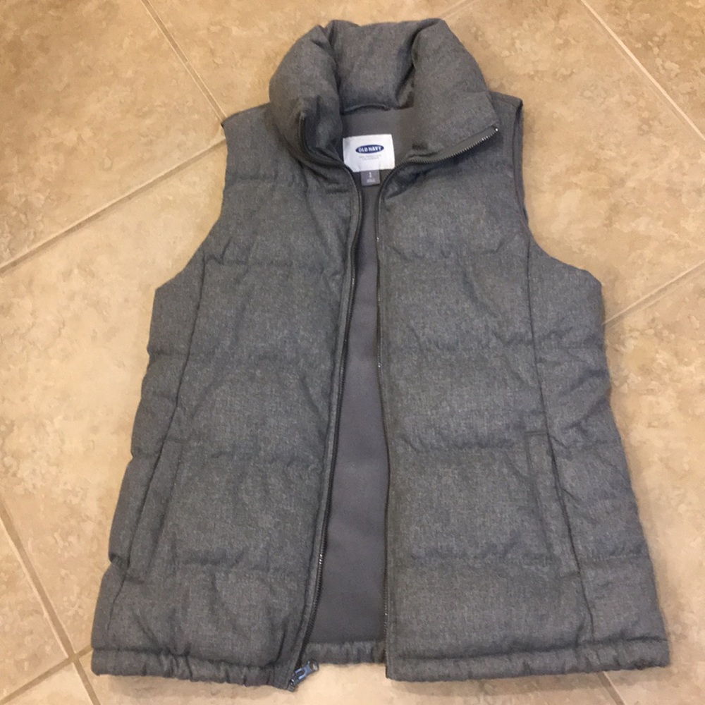 Old Navy Puffer Vest